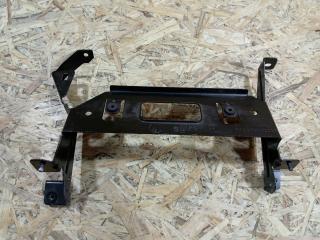 кронштейн (крепление) BMW 3 серия E90/E91/E92/E93 [рестайлинг] E90 2008, 3.0 л., N53 B30, бензин, МКПП, серый, седан, задний привод, правый руль, 6945073, 65156945073