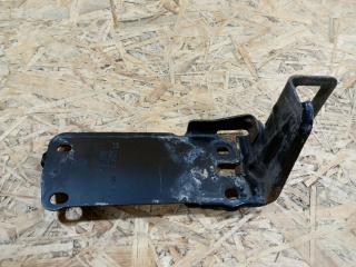 кронштейн радиатора BMW 3 серия E90/E91/E92/E93 [рестайлинг] E90 2008, 3.0 л., N53 B30, бензин, МКПП, серый, седан, задний привод, правый руль, 7117812, 51647117812