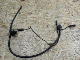 форсунка омывателя лобового стекла BMW 3 серия E90/E91/E92/E93 [рестайлинг] E90 2008, 3.0 л., N53 B30, бензин, МКПП, серый, седан, задний привод, правый руль, 7058447, 51117058447