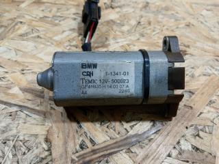 моторчик регулировки сиденья BMW 3 серия E90/E91/E92/E93 E93 2007, 3.0 л., M57 306 D3, дизель, АКПП, кабриолет, задний привод, правый руль, 1134101