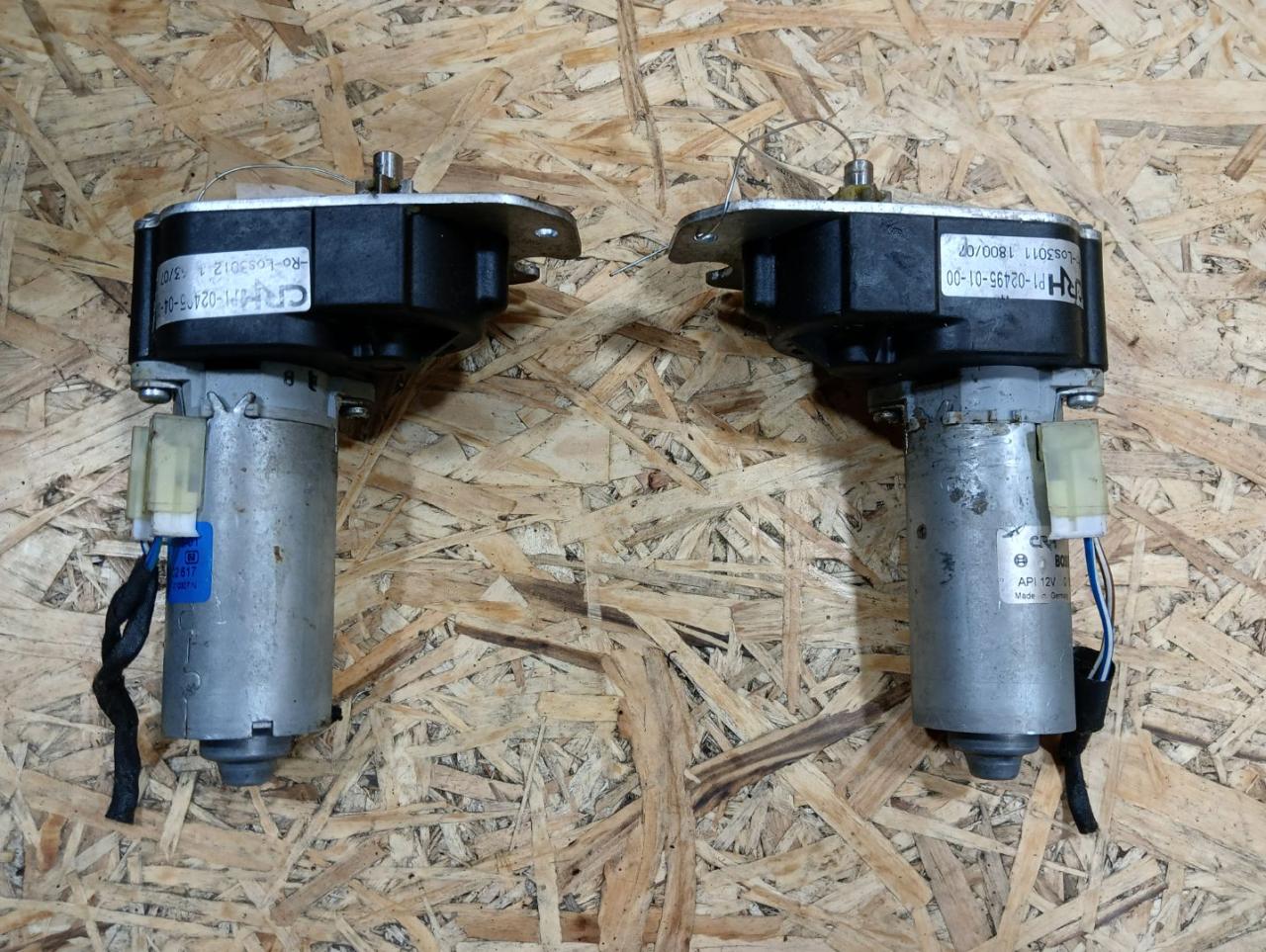моторчик регулировки сиденья BMW 3 серия E90/E91/E92/E93 E93 2007, 3.0 л., M57 306 D3, дизель, АКПП, кабриолет, задний привод, правый руль, 130002616, 130002617 - фото №1