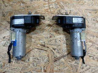моторчик регулировки сиденья BMW 3 серия E90/E91/E92/E93 E93 2007, 3.0 л., M57 306 D3, дизель, АКПП, кабриолет, задний привод, правый руль, 130002616, 130002617