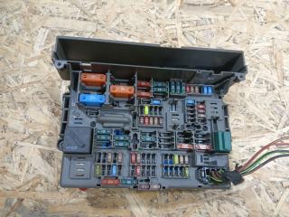 блок предохранителей BMW 3 серия E90/E91/E92/E93 E93 2007, 3.0 л., M57 306 D3, дизель, АКПП, кабриолет, задний привод, правый руль, 9119447, 61149119447