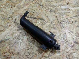 форсунка омывателя фары правая BMW X5 E70 [рестайлинг] E70 2012, 4.0 л., дизель, АКПП, внедорожник 5 дв., полный привод, правый руль, 61677173852, 7173852, 61674286754, 4286754