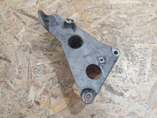 кронштейн двигателя BMW 5 серия E60/E61 [рестайлинг] E60 2010, 2.0 л., N47 D20 A, дизель, АКПП, седан, задний привод, правый руль, 6777055