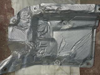 тепловой экран моторного отсека Chevrolet Trax 1 поколение [рестайлинг] 2023, 1.2 л., бензин, синий, внедорожник 5 дв., передний привод