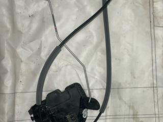 замок двери передней правой Chevrolet Trax 1 поколение [рестайлинг] 2023, 1.2 л., бензин, синий, внедорожник 5 дв., передний привод, 13553103