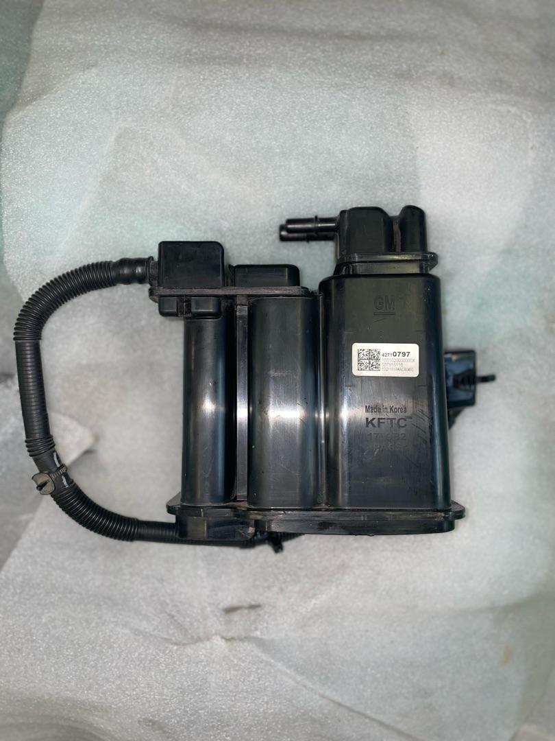 адсорбер Chevrolet TrailBlazer 3 поколение 2020, 1.3 л., бензин, вариатор, белый, внедорожник 5 дв., передний привод, 42710797 - фото №1