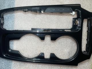 консоль салона Chevrolet TrailBlazer 3 поколение 2020, 1.3 л., бензин, вариатор, белый, внедорожник 5 дв., передний привод, 42711706