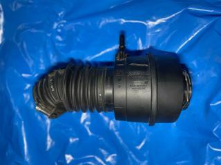 патрубок воздушного фильтра Chevrolet TrailBlazer 3 поколение 2022, 1.3 л., бензин, вариатор, белый, хетчбэк 5 дв., передний привод, 60006445