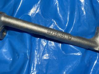 кронштейн двигателя Chevrolet TrailBlazer 3 поколение 2022, 1.3 л., бензин, вариатор, белый, хетчбэк 5 дв., передний привод, 12715041