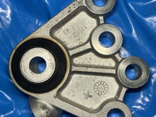 подушка крепления КПП Chevrolet TrailBlazer 3 поколение 2022, 1.3 л., бензин, вариатор, белый, хетчбэк 5 дв., передний привод, 60006233