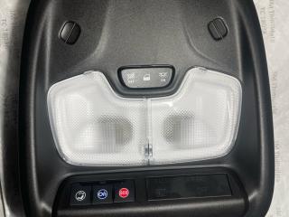 фонарь салона (плафон) Chevrolet TrailBlazer 3 поколение 2022, 1.3 л., бензин, вариатор, белый, хетчбэк 5 дв., передний привод, 42805186