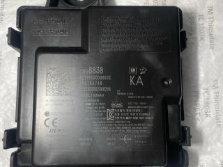 Блок управления бесключевым доступом Chevrolet TrailBlazer 3 поколение 2022, 1.3 л., бензин, вариатор, белый, хетчбэк 5 дв., передний привод, 13518838