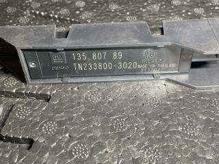 Антенна системы комфортного доступа Chevrolet TrailBlazer 3 поколение 2022, 1.3 л., бензин, вариатор, белый, хетчбэк 5 дв., передний привод, 13580789