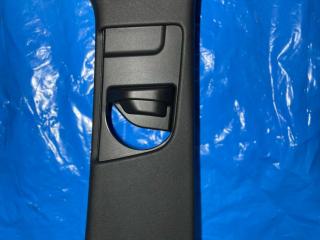 обшивка стойки центральной правой Chevrolet TrailBlazer 3 поколение 2020, 1.3 л., бензин, вариатор, белый, внедорожник 5 дв., передний привод, 42725305