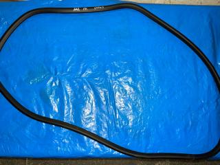 уплотнитель двери Chevrolet TrailBlazer 3 поколение 2022, 1.3 л., бензин, вариатор, белый, хетчбэк 5 дв., передний привод