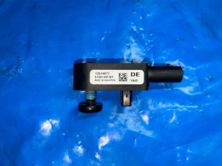 датчик удара Chevrolet TrailBlazer 3 поколение 2022, 1.3 л., бензин, вариатор, белый, хетчбэк 5 дв., передний привод, 13514077