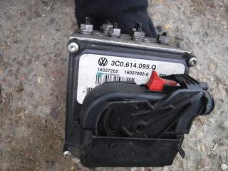 блок ABS Volkswagen Passat B6 2006, 2.0 л., TDi, дизель, МКПП, универсал, 3C0614095Q