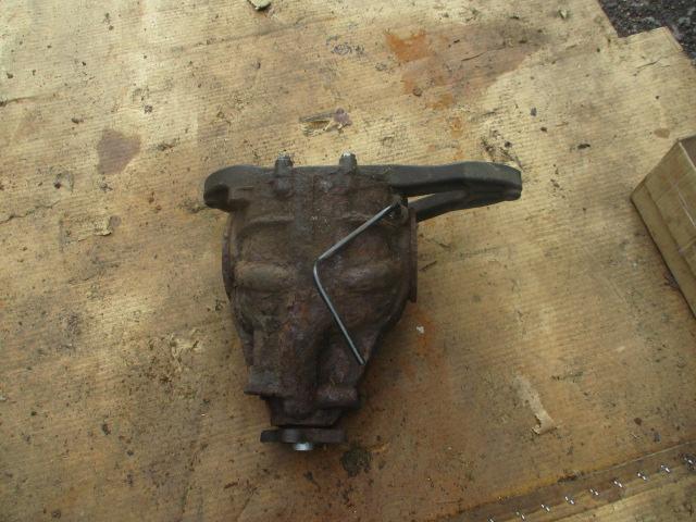 редуктор заднего моста Mercedes-Benz Vito W639 2005, 2.2 л., дизель, МКПП, микроавтобус, 9043530210 - фото №1