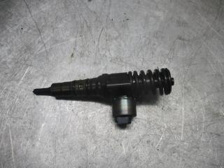 форсунка Volkswagen Touran 1 поколение 2005, 2.0 л., дизель, 03G130073G