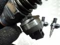 форсунка Volkswagen Golf 4 поколение 2002, 1.9 л., дизель, 038130073AQ - фото №3