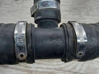 фланец (тройник) системы охлаждения Alfa Romeo 2018, 2.0 л., бензин, АКПП, полный привод, 50547674