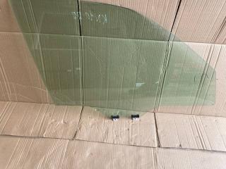 стекло двери передней правой Subaru Forester 3 поколение (SH) 2010, 2.5 л., бензин, 61011SC000