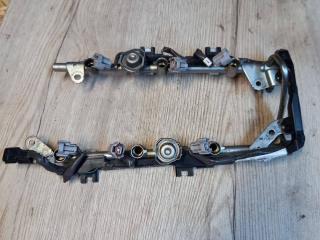 топливная рампа Infiniti Q50 1 поколение 2014, 3.7 л., VQ37VHR, бензин, АКПП, (qaa) white 3p, седан, полный привод, 17521-EY00A