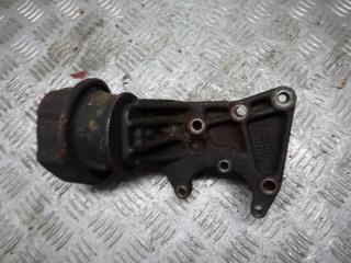 кронштейн (крепление) Volkswagen Transporter T4 1997, 074190207B