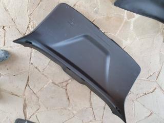 обшивка крышки багажника Alfa Romeo Stelvio 1 поколение 2018, 2.9 л., бензин, АКПП, полный привод