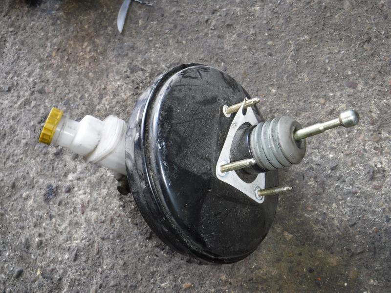 вакуумный усилитель тормозов Fiat Panda 2 поколение 2008, 1.2 л., i, бензин, МКПП, минивэн, 0204051000 - фото №1