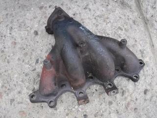 коллектор выпускной Kia Shuma 1 поколение 1999, 1.8 л., бензин