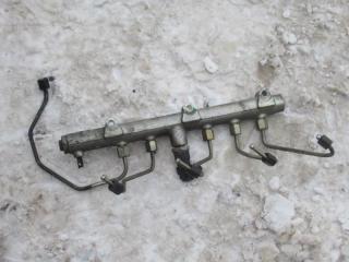 топливная рампа Hyundai H-1 Starex 1998, 2.5 л., CRDi, дизель, 0445214061