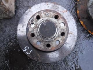 диск тормозной задний Volkswagen Golf 4 поколение 2006