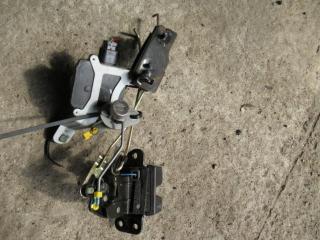 замок багажника Hyundai Getz 1 поколение 2004