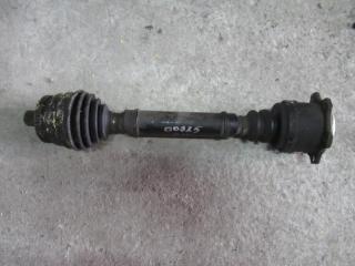 полуось передняя левая (приводной вал, ШРУС) Audi A4 B5 1995, 1.6 л., i, бензин, АКПП, седан