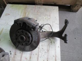 ступица передняя правая Volkswagen Passat B5 1998, 1.8 л., Ti, бензин, МКПП, универсал, 4D0407258AC