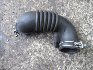 патрубок воздушного фильтра Toyota Yaris Verso 1 поколение XP20 1999, 1.3 л., i, бензин, МКПП, минивэн, 1788121010