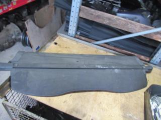 шторка багажника Ford Focus 1 поколение 2001, 1.6 л., i, бензин, МКПП, универсал