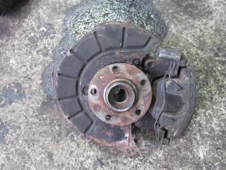 ступица передняя правая Volkswagen Passat B6 2006, 2.0 л., TDi, дизель