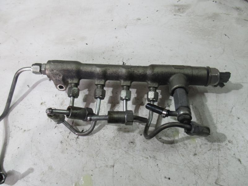 топливная рампа Opel Astra H 2005, 1.7 л., CDTi, дизель, 08003283702 - фото №1