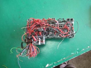 блок предохранителей Opel Corsa C [рестайлинг] 2004, 1.3 л., CDTi, дизель, МКПП, хетчбэк 5 дв., 13142780