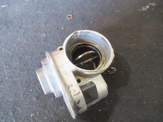 заслонка дроссельная Volkswagen Passat B6 2006, 2.0 л., TDi, дизель, 03128063G