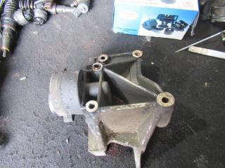 кронштейн генератора Peugeot Boxer 1 поколение [рестайлинг] 2005, 2.0 л., HDi, дизель, МКПП, микроавтобус, 9642787680