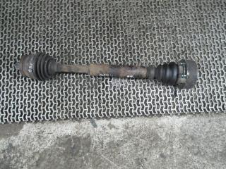 полуось передняя левая (приводной вал, ШРУС) Audi A4 B5 1999, 1.6 л., бензин, МКПП, седан