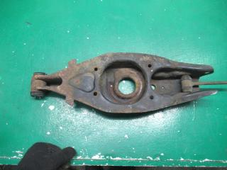 рычаг задний правый Mercedes-Benz W124 1 поколение 1991, 2.5 л., дизель, МКПП, универсал