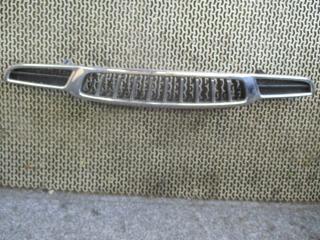 решетка радиатора Daewoo Rezzo KLAU 2004, 2.0 л., i, бензин, МКПП, минивэн