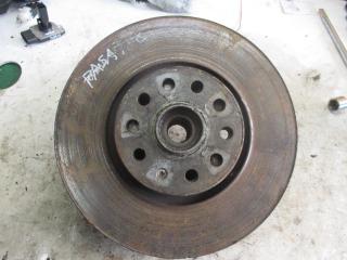 ступица передняя правая Volkswagen Passat B6 2006