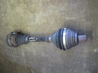 полуось передняя левая (приводной вал, ШРУС) Volkswagen Touran 1 поколение 2005, 2.0 л., TDi, дизель, МКПП, минивэн